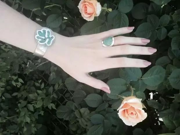 双手又干又糙？教你几招，让双手又白又嫩~