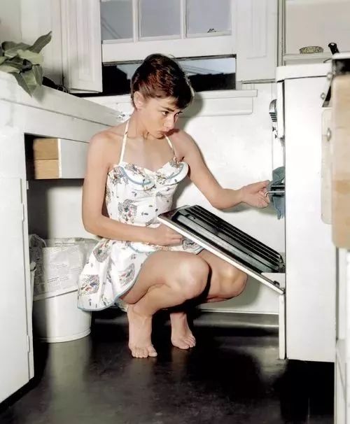 美图怎么把黑白照片变成彩色,手机如何将黑白照片变成彩色