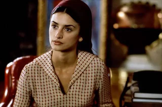 这个44岁的“西班牙玫瑰”，哭起来都是满满的高级感！