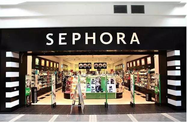 你以为LV只卖包?其实你一直在用LV的各种东西