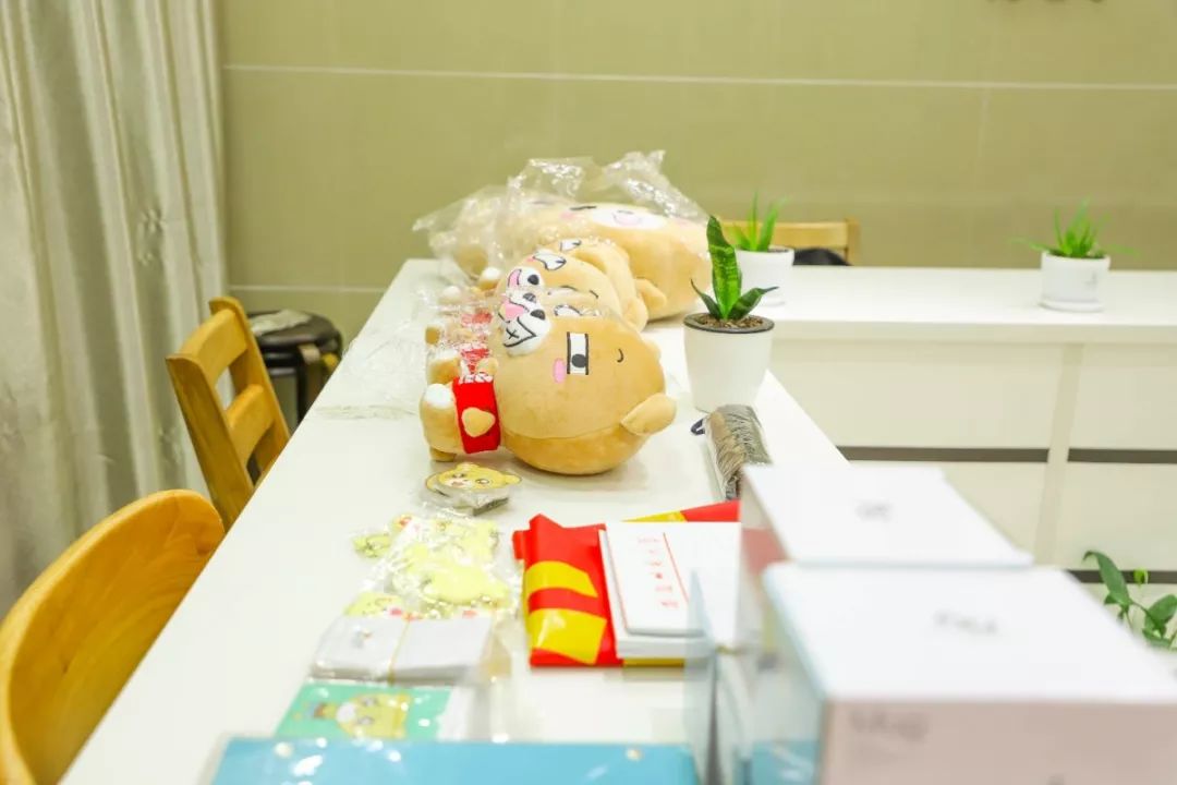 揭秘｜你不知另一面的易班都在这儿了！