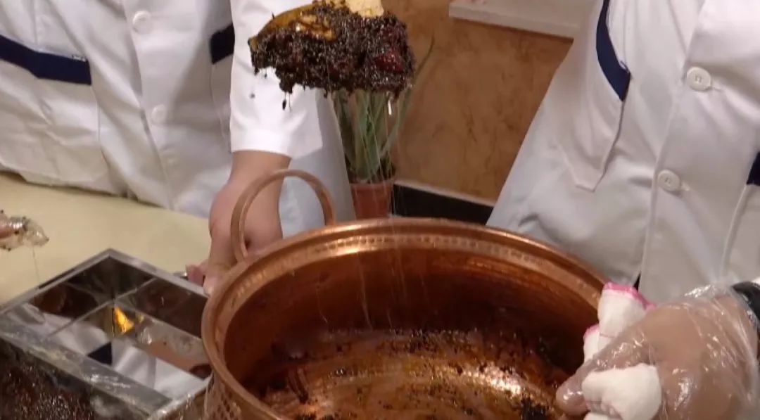 吃了一个月阿胶有什么变化,长期吃阿胶的十大禁忌