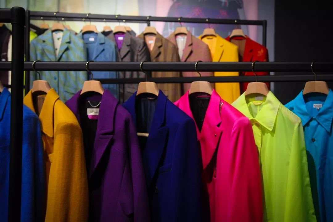 年末审美觉醒｜除了粉红墙、彩虹墙，关于PaulSmith的9个故事