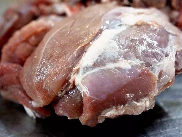 一根广式腊肠50克左右,一根广式腊肠500左右