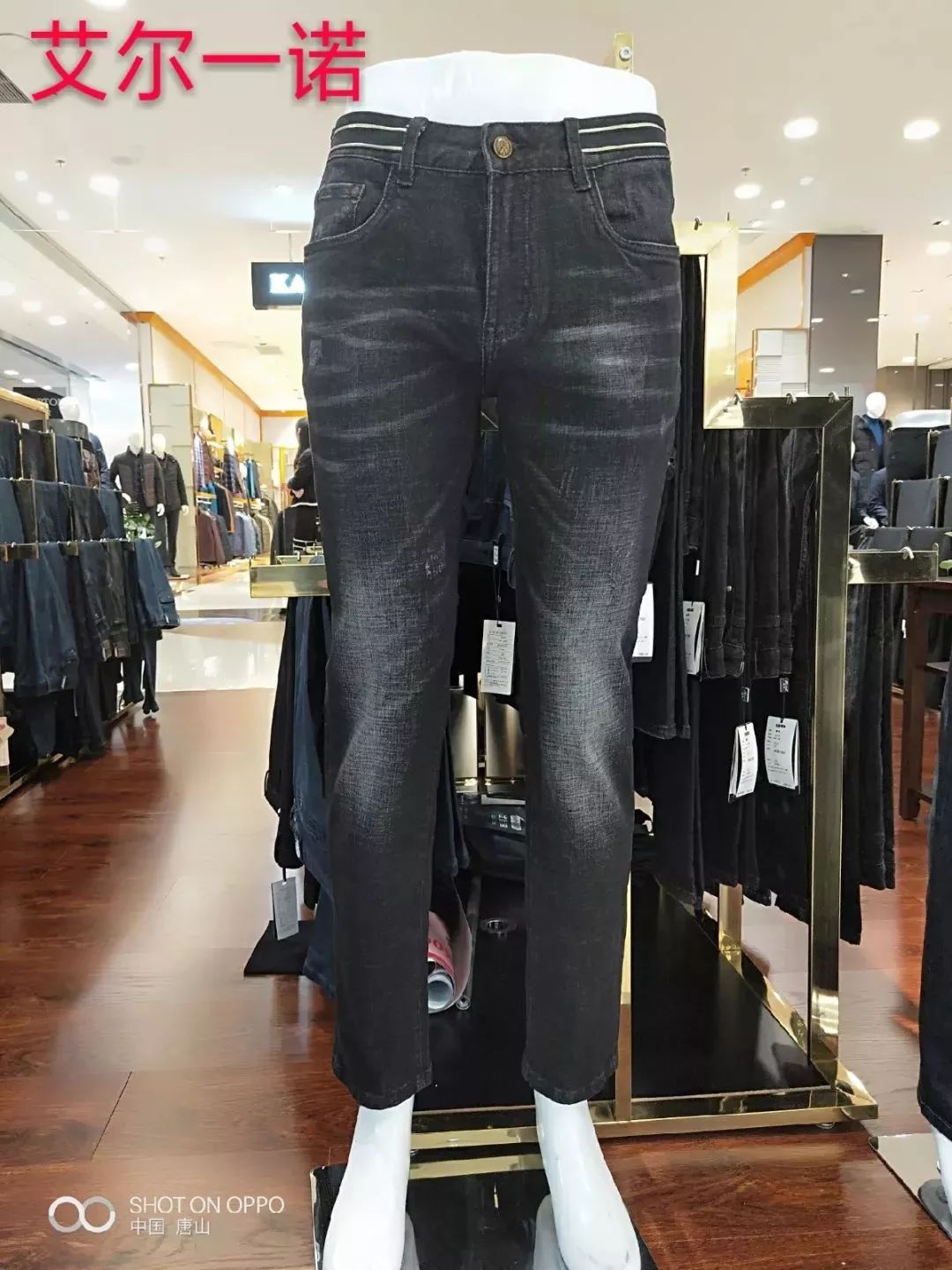 倒计时36小时！振华诚成购物中心2周年庆来啦！满1000送200，抽iphone，抽金条，超多福利等你拿！