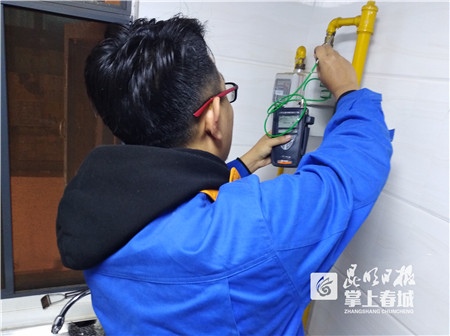 家里天然气火苗突然变小,怎么让家里天然气火超大