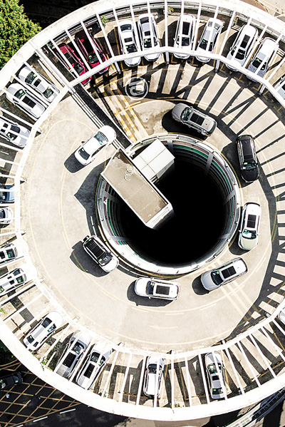 40年奋斗之路,四十年风雨征程和四十年砥砺奋进