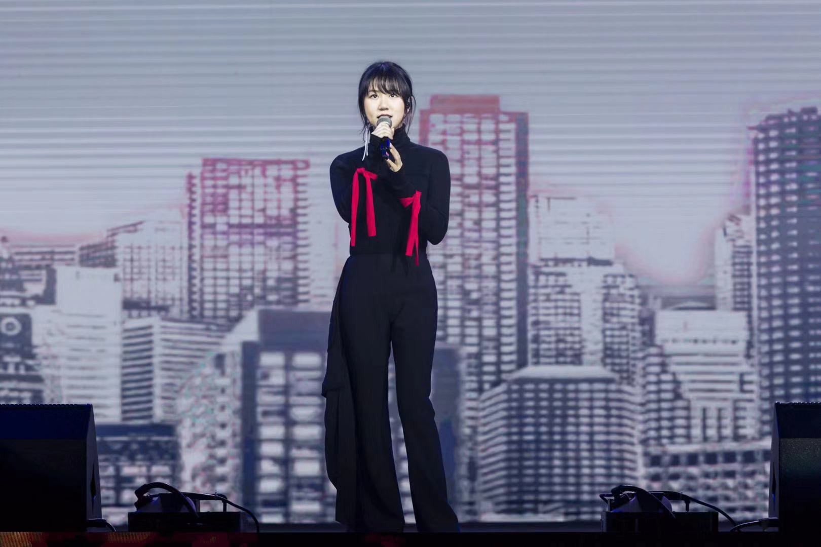 谢春花唱歌视频,谢春花新一代歌手