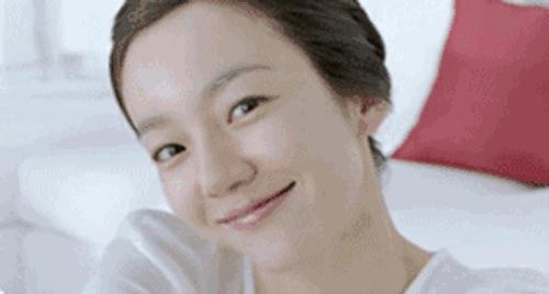 邓紫棋保湿面膜,邓紫棋用凡士林面膜好用吗