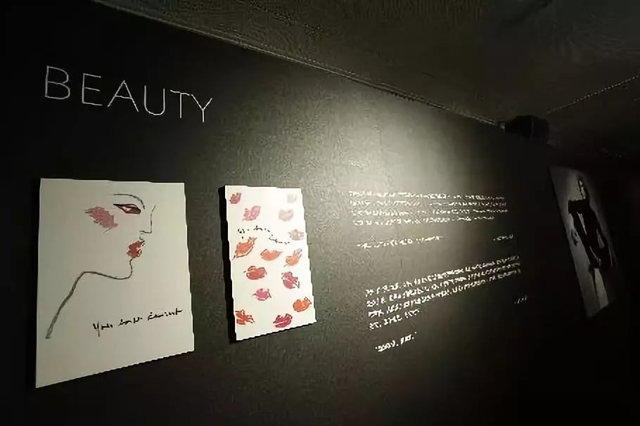 YSL在上海开了家快闪酒店,我们去试了她家新口红!