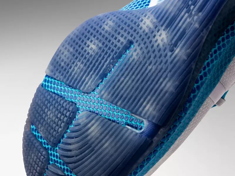 库里战靴羊年限量版,库里新战靴curry2.5