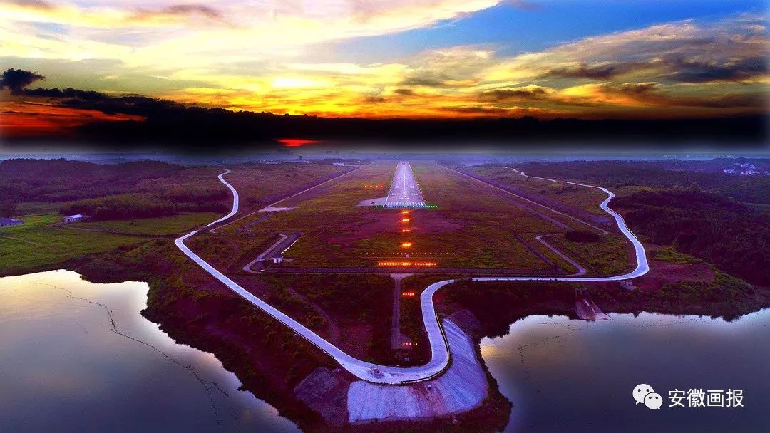 启航央视新闻,央视两会特别报道奋楫扬帆新征程