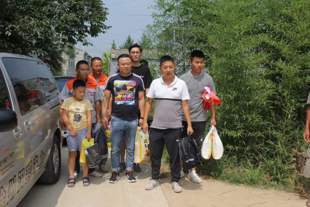 2018年自留地公益大盘点：4600余人参与，带着爱和使命前行！