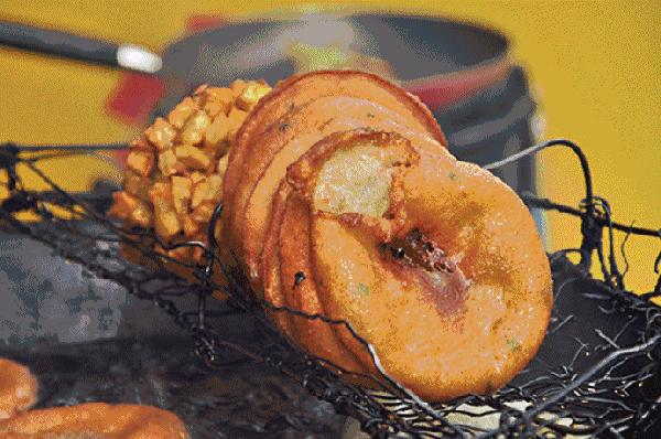 重庆免费退机票,特价机票能退吗退了会扣多少钱