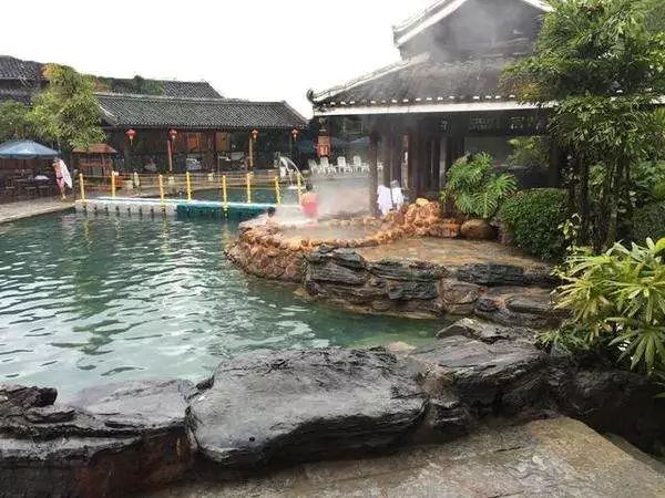 青岛温泉滑雪春节去哪玩,青岛冬季温泉旅游