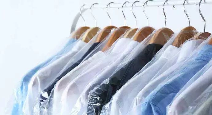 衣物色泽如新小妙招,让衣物持久如新的洗衣妙招