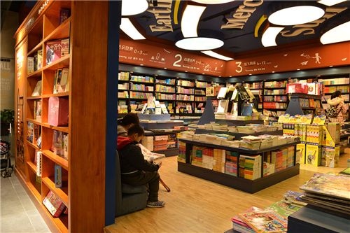 青岛旅游购物店排名榜前十名,青岛好吃好玩的商场