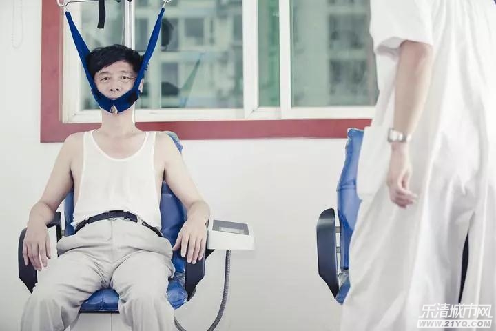 一连好几天，饭都咽不下！杭州男子发现竟是颈椎出了问题