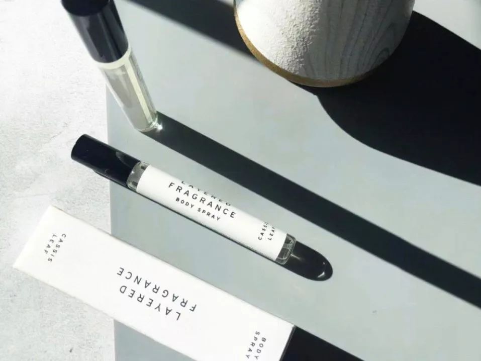 鏃ユ湰濂冲＋棣欐按鎺ㄨ崘钃濊壊鐡跺瓙,鏃ユ湰璇曠棣欐按