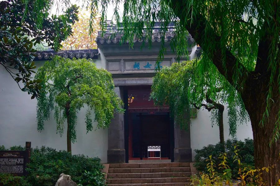 魔都一日游最佳路线,周末就要玩出来新花样