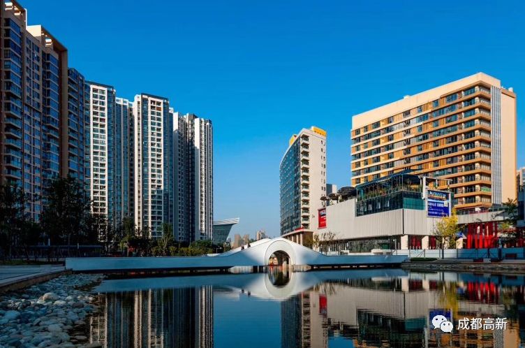 空中连廊、街角绿地、活力乐园……成都高新串起269公里风景线