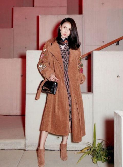 贾清牛仔裙,贾清穿衣搭配图