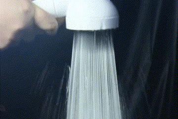 336孔日本增压节水花洒，洗澡比做SPA还爽，一年节水10吨！