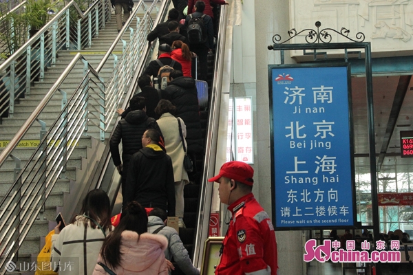 铁路春运潍坊,潍坊火车站春运期间加开临客