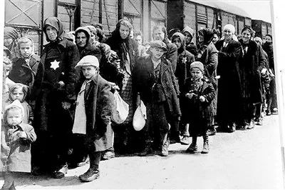 四十年写作生涯他只写一件事,为的是对抗人类的本性:遗忘