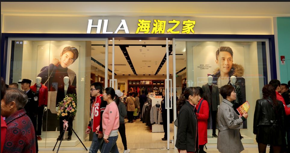 模仿海澜之家男生,模仿优衣库的店