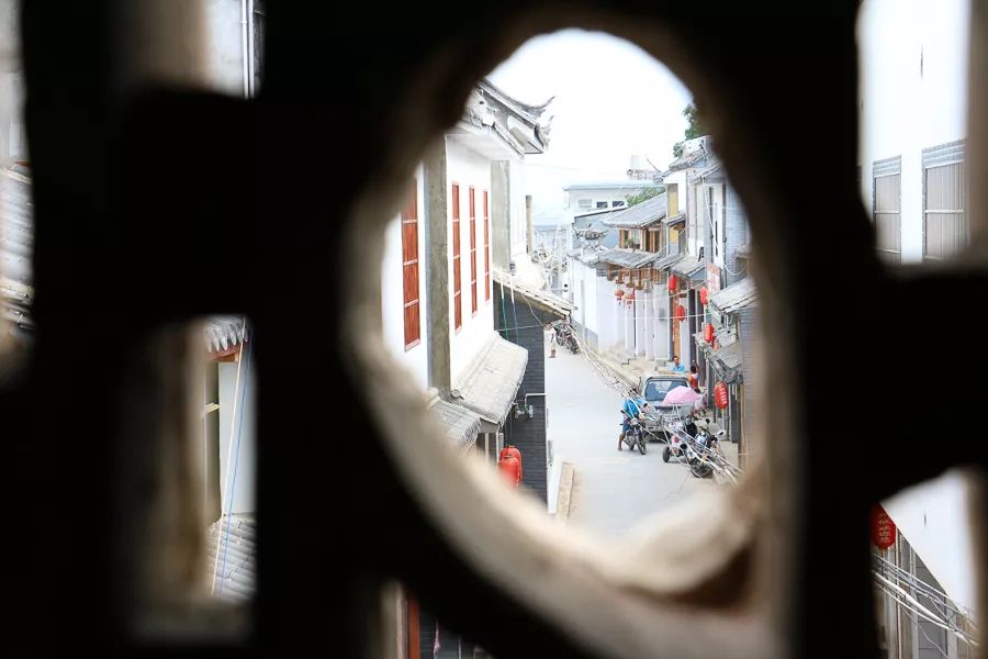 「人文宾川」铜钟矗立五百年，古楼依在述沧桑！