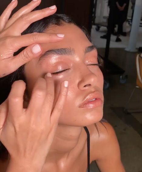 最简单的拜年妆容,甜美讨喜妆容技巧