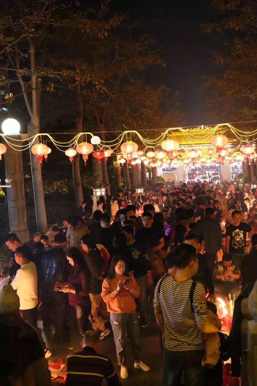 震撼南京灯光秀,玄武山最新景点