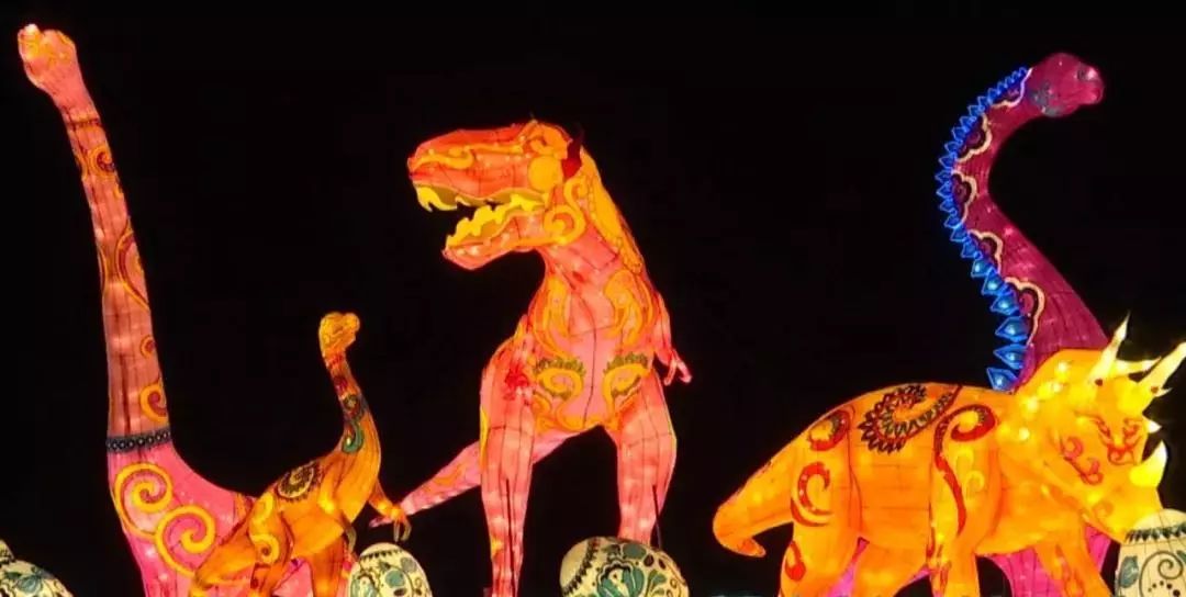 礼物“佩奇”了！潍坊的小情侣们情人节赶紧到这里来吧！