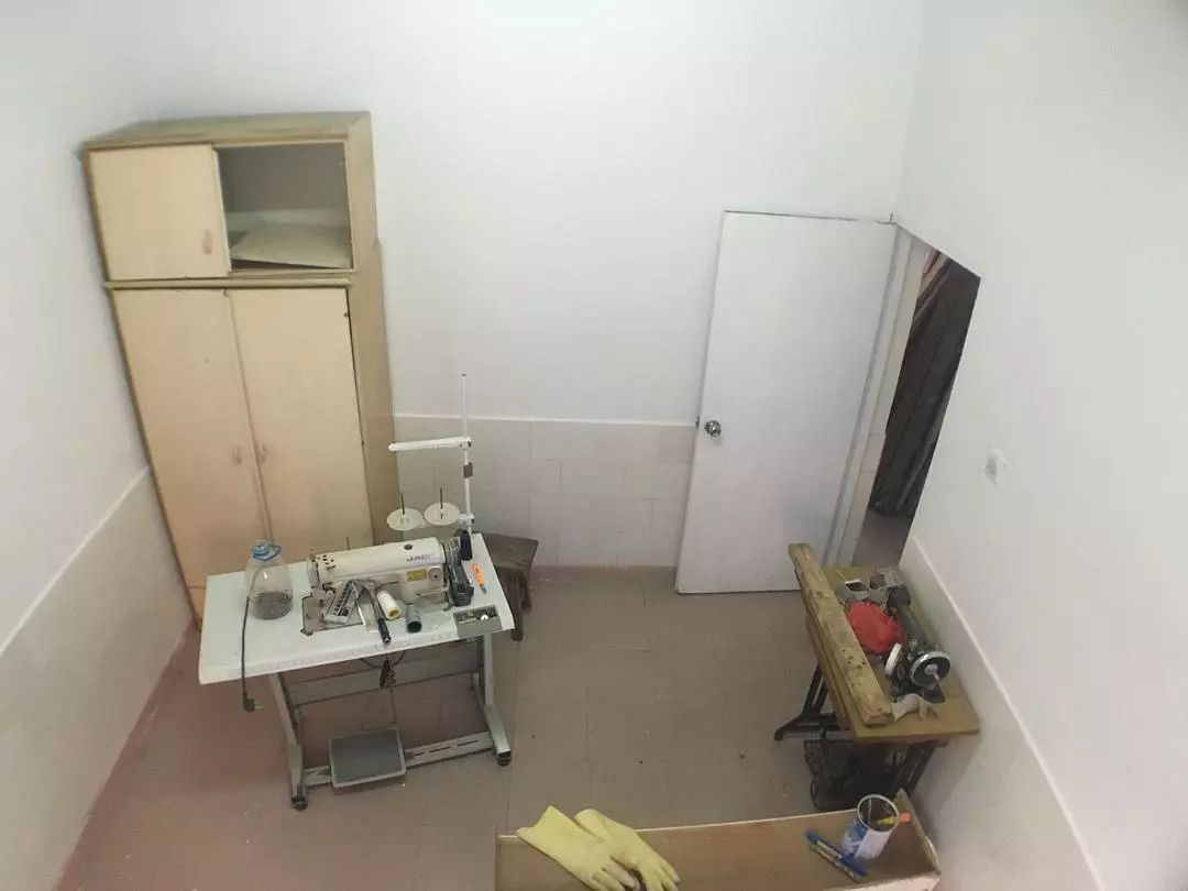 出租屋改造捡破烂,靠捡废品装修