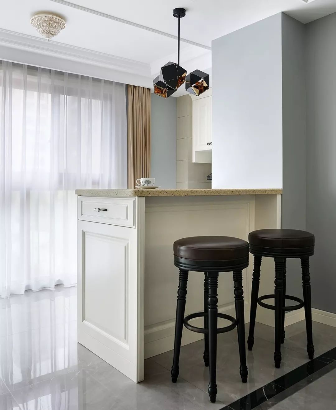 首发｜陈琴芳：轻奢有度