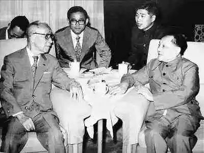 读史|*小平邓**和松下幸之助的“君子约定”