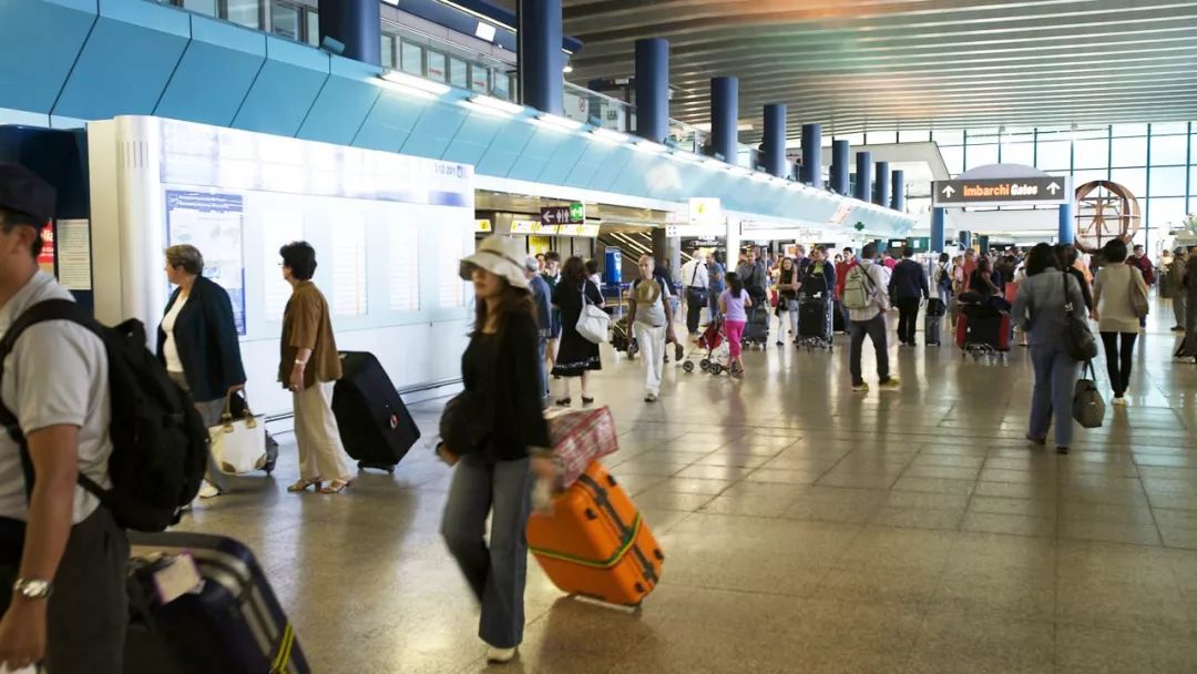 代购被海关抓了违法吗,长期代购被海关抓有什么后果