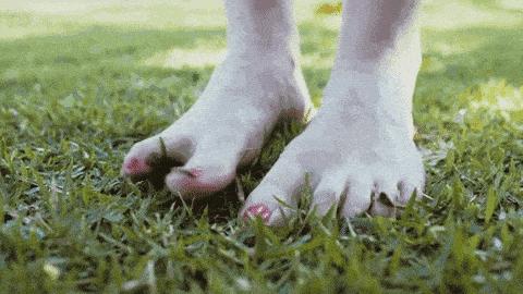 脸上长脚气了最有效的办法,脚气怎么会长到脸上