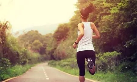 「提醒」赛前攻略：医生告诉你跑“花马”前，千万要注意这些！