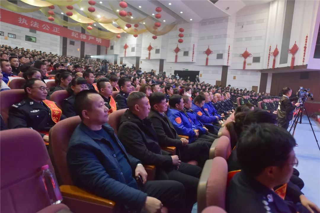 轨道公交分局,轨道交通集团2020总结表彰大会