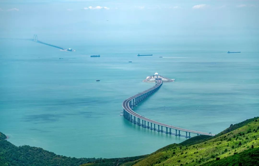 粤港澳大湾区变局,粤港澳大湾区的机遇和挑战论文