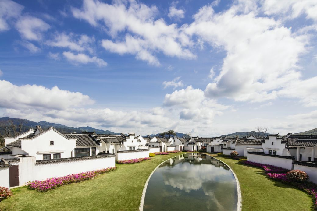 这家扎根在花海的悦榕庄即将迎来暖意春天！千元直降还含SPA,高铁1.5h!