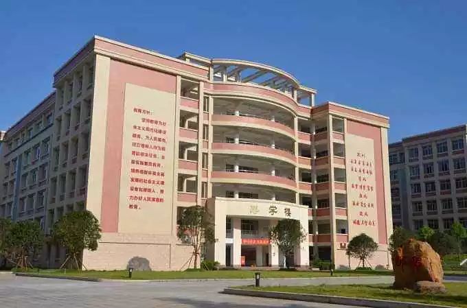 玉林市排名前五名的中学,玉林市排名前十的高中排名