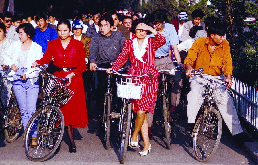 别相信那些杂志博主的，咱爸妈口中的80年代style才是真的80style