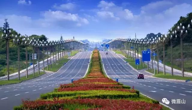 不多,四个理由让你爱上“东马”,人生“巅峰”即刻到达!