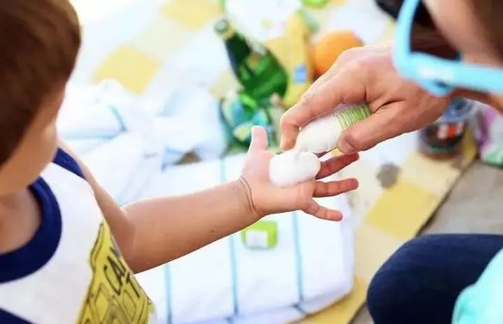 返团|美国进口、每个娃都需要的Babyganics甘尼克免洗洗手液,随时随地清洁双手(含独家赠品)