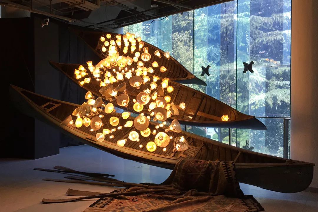 诺亚方舟开进了方所书店，快上船！