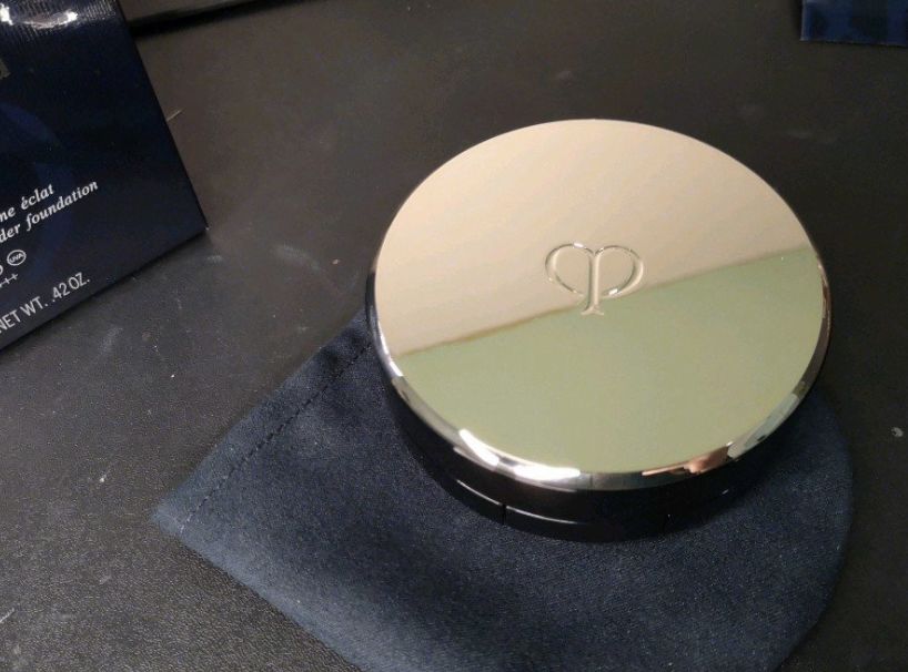 气垫粉底液粉膏选哪一个,粉条粉底膏cc