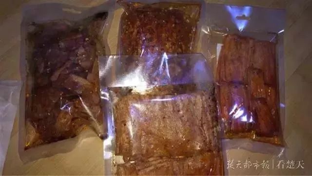 吃一次等于喝3次马桶水!这个食物让小伙整个胃烂了…